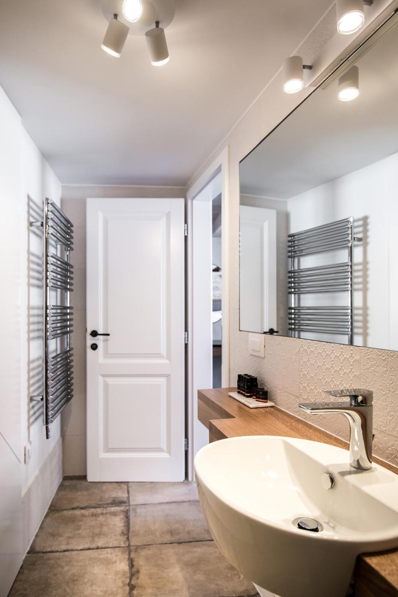 5db Guest house